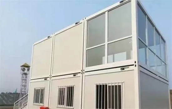 活動(dòng)房
